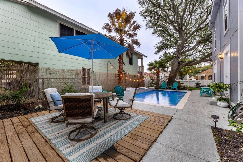 5/3 With A Heated Pool 2 Min From Beach, Updated Galveston Esterno foto