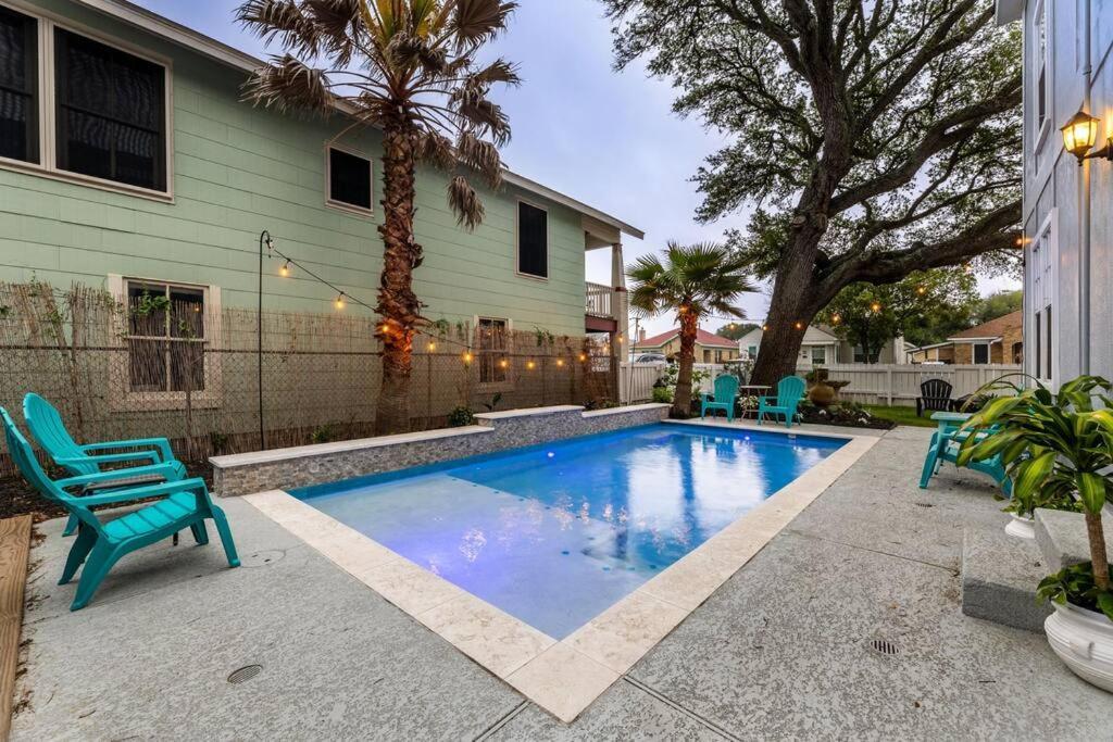 5/3 With A Heated Pool 2 Min From Beach, Updated Galveston Esterno foto