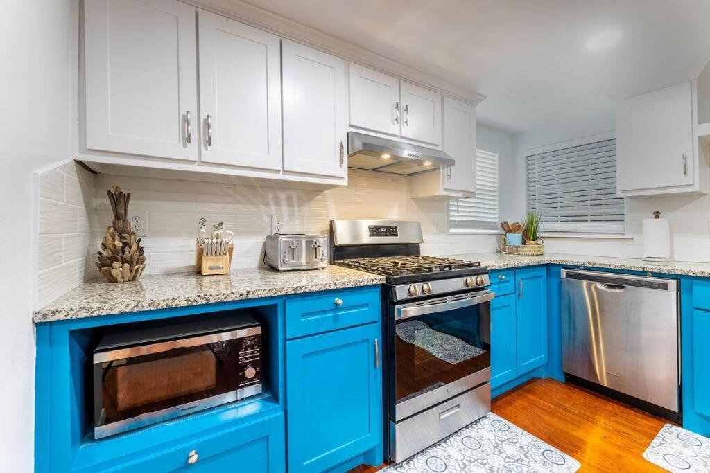 5/3 With A Heated Pool 2 Min From Beach, Updated Galveston Esterno foto