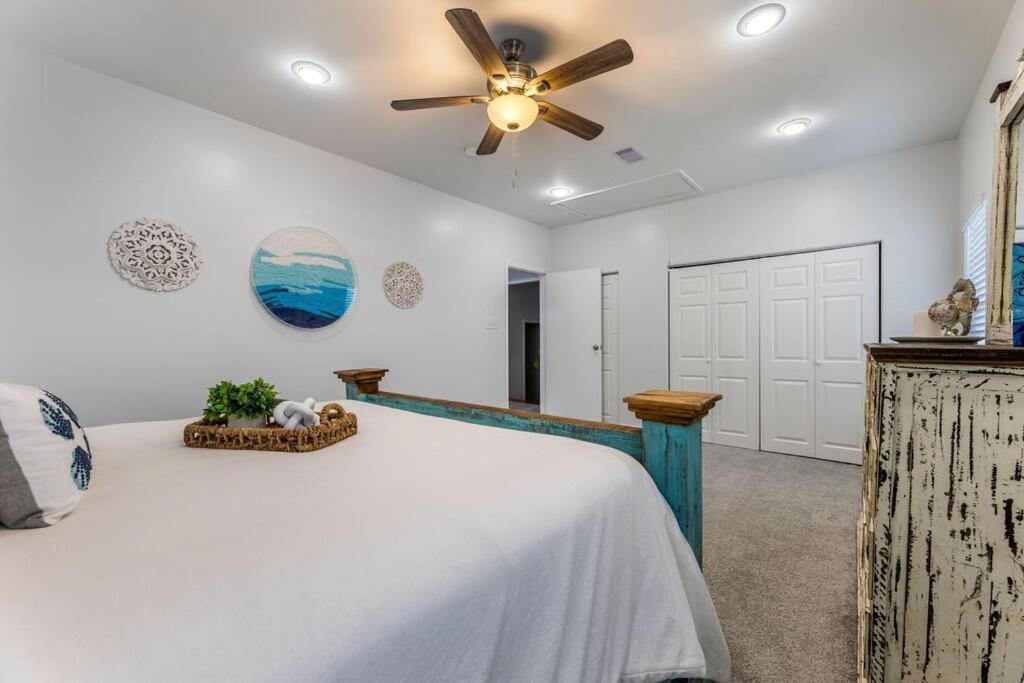 5/3 With A Heated Pool 2 Min From Beach, Updated Galveston Esterno foto