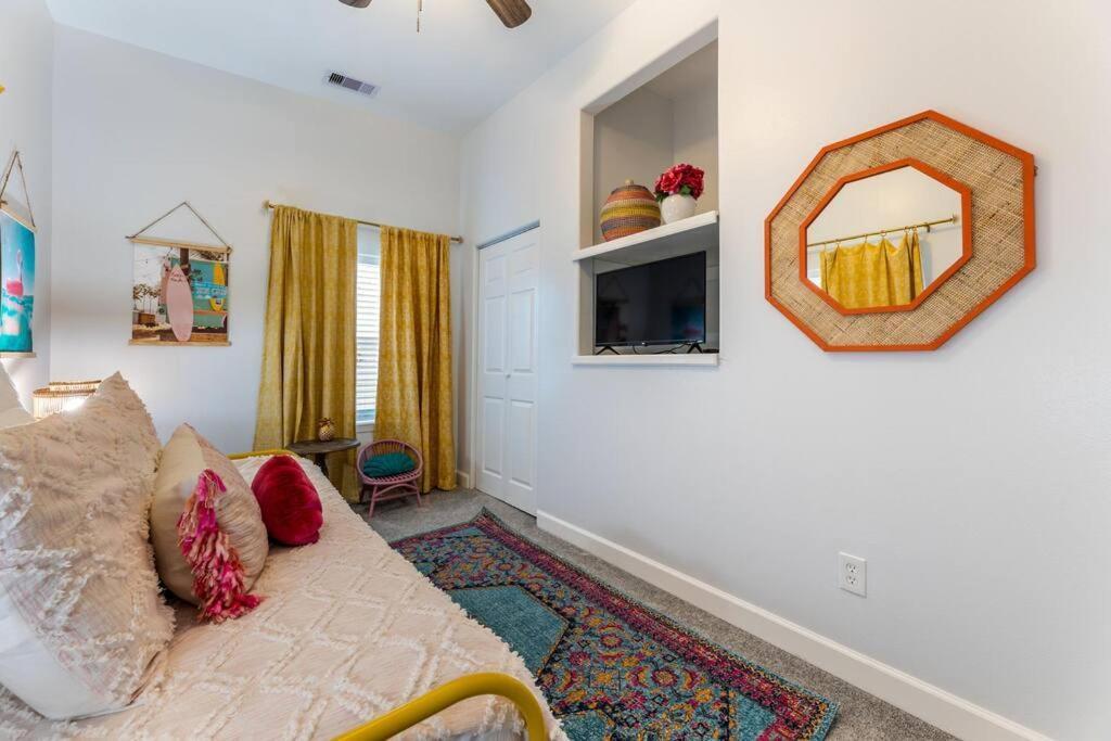 5/3 With A Heated Pool 2 Min From Beach, Updated Galveston Esterno foto
